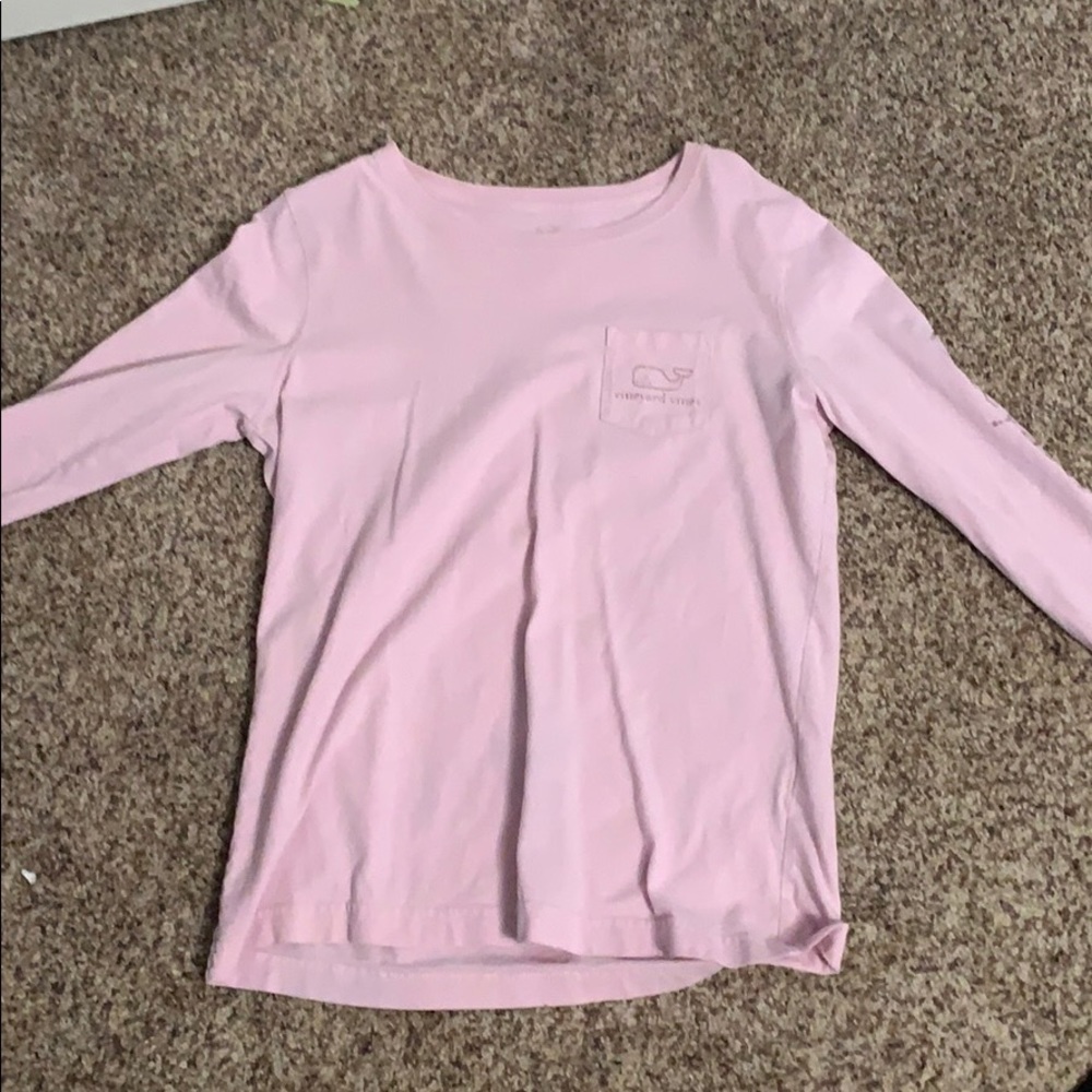 Vineyard vine shirt!